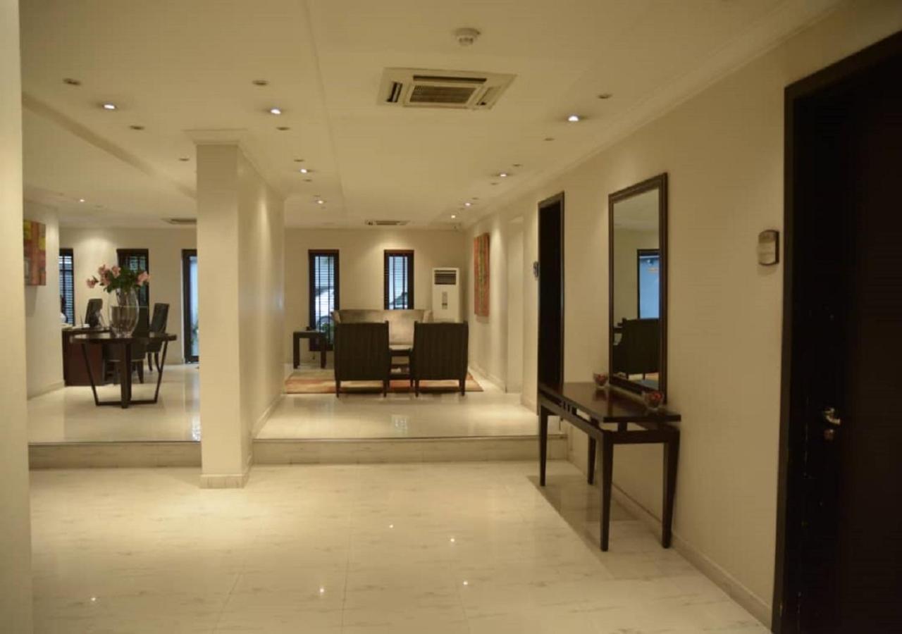 S & S Hotel & Suites Lagos Exterior photo